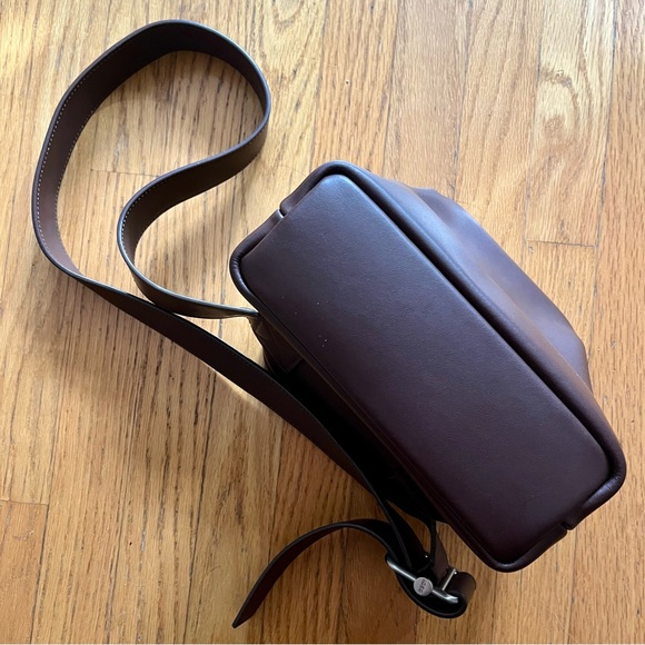 OSOI Brown Leather Crossbody Bag - Picture 4 of 6